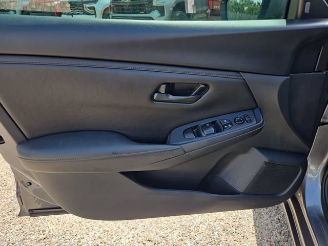 Used 2025 Nissan Sentra S FWD image 22