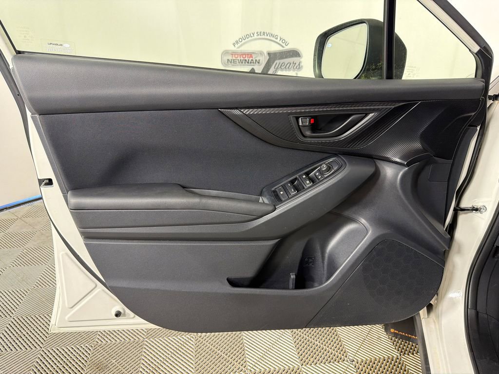 Used 2019 Subaru Crosstrek 2.0i w/ Eyesight System image 10