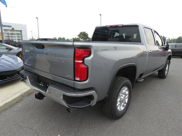 New 2025 Chevrolet Silverado 3500 LTZ w/ LTZ Convenience Package image 5