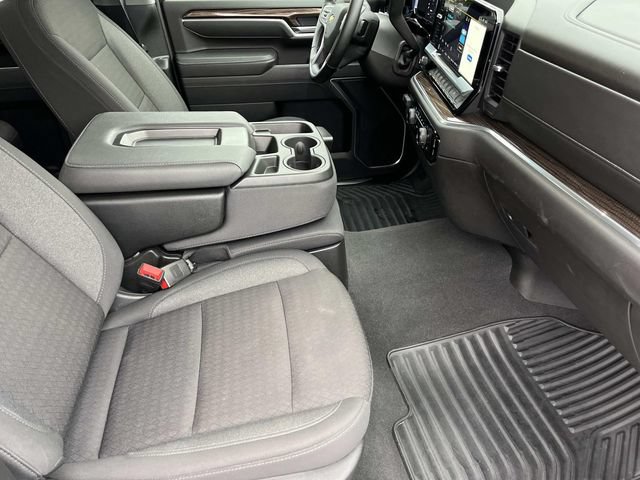 Used 2025 Chevrolet Silverado 2500 LT w/ Safety Package AWD/4WD image 21
