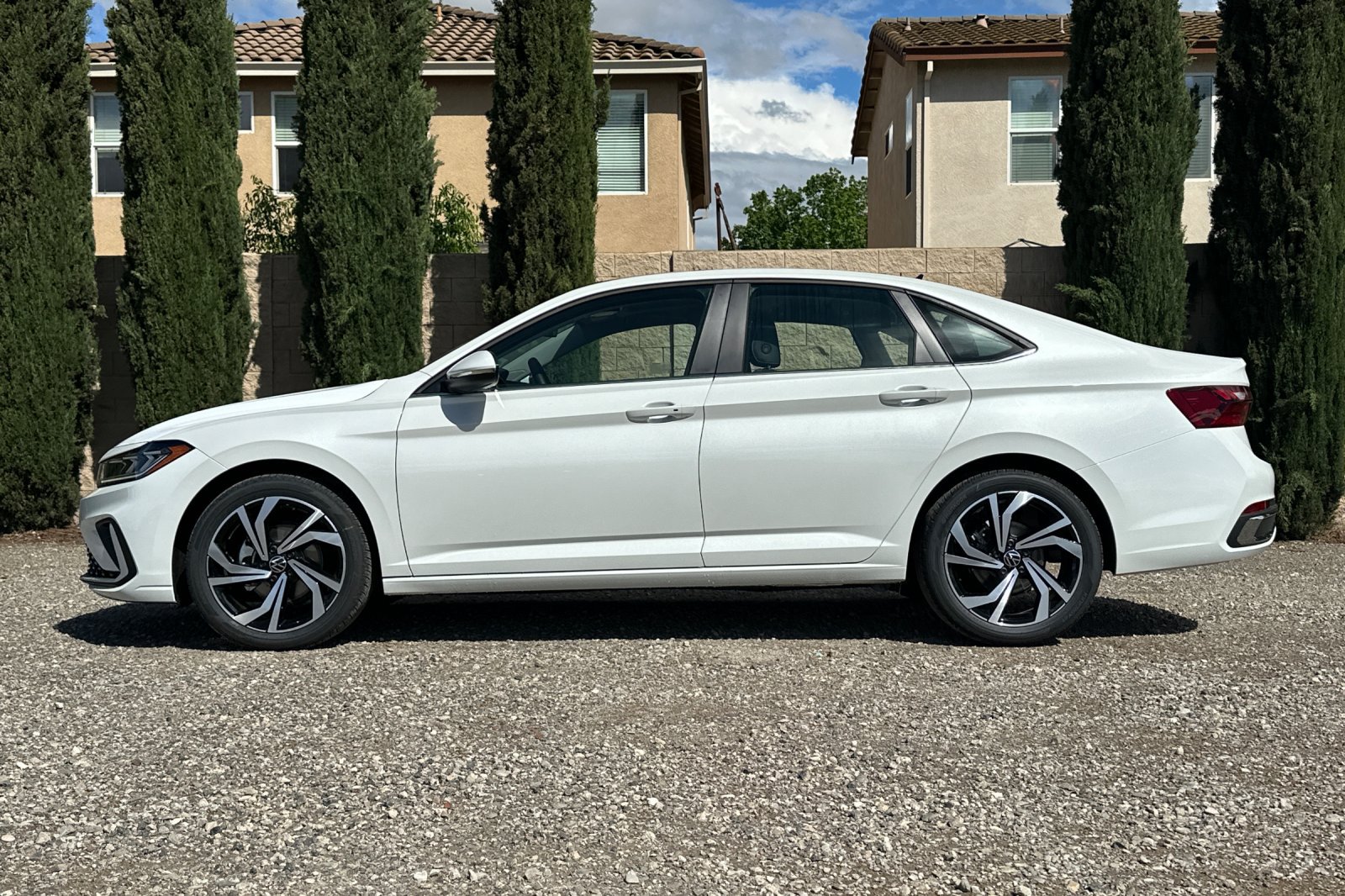 New 2026 Volkswagen Jetta SEL FWD image 7