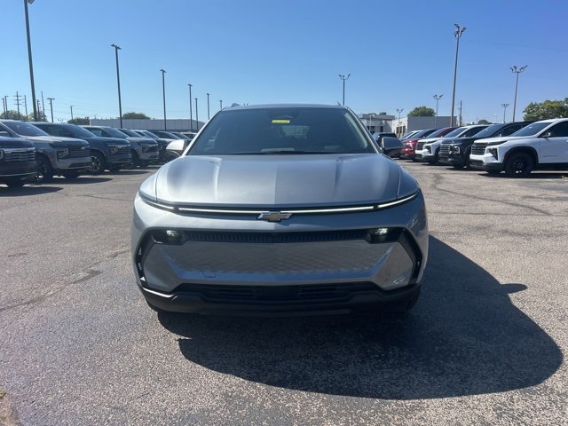 New 2026 Chevrolet Equinox EV LT image 8