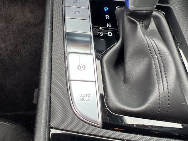 Used 2025 Hyundai Elantra SEL FWD image 25