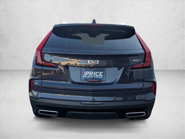 Used 2025 Cadillac XT4 Premium Luxury image 6