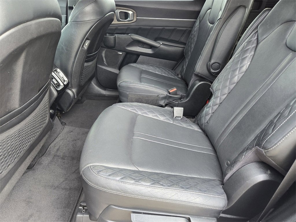 Used 2021 Kia Sorento SX Prestige image 29