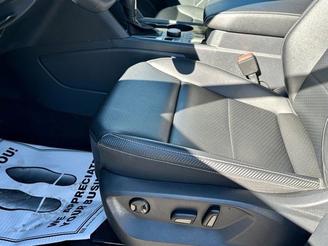 Certified 2022 Volkswagen Atlas Cross Sport SE w/ Panoramic Sunroof Package image 14