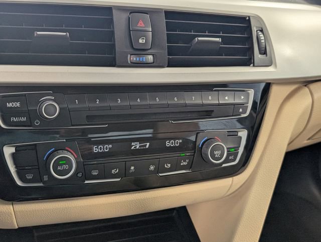 Used 2018 BMW 320i Sedan image 17