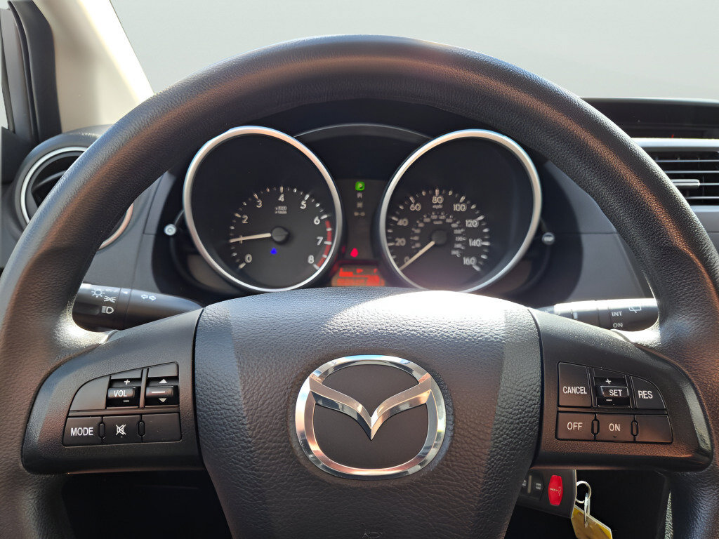 Used 2013 MAZDA MAZDA5 Sport FWD image 30