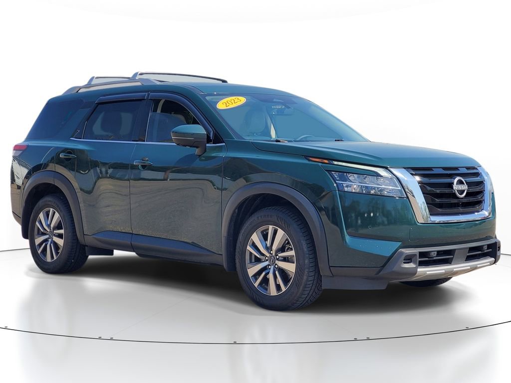 Used 2023 Nissan Pathfinder SL