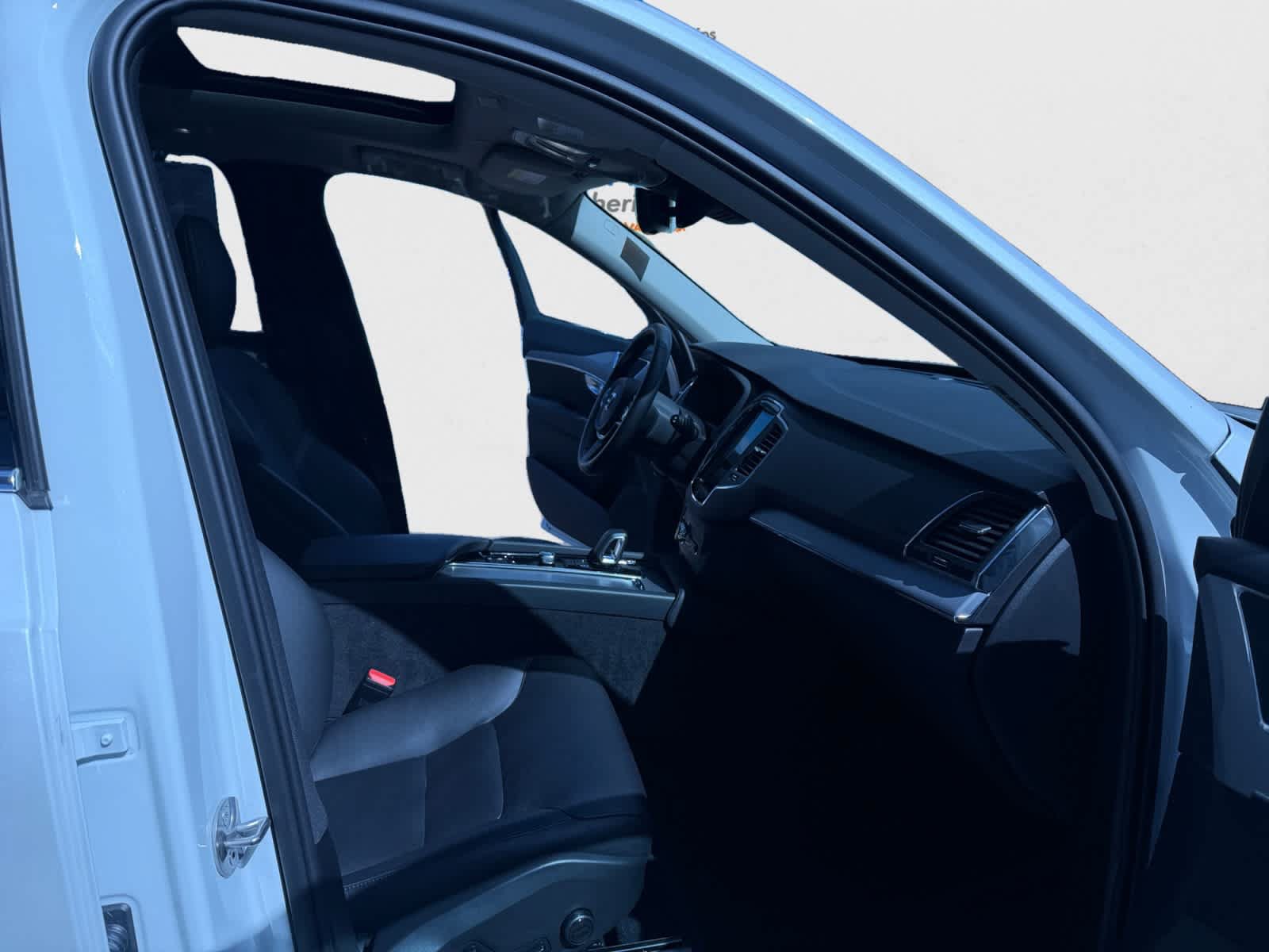 Used 2025 Volvo XC90 B5 Core AWD/4WD image 19