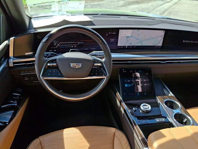 Used 2025 Cadillac Escalade Premium Luxury w/ Touring Package image 13