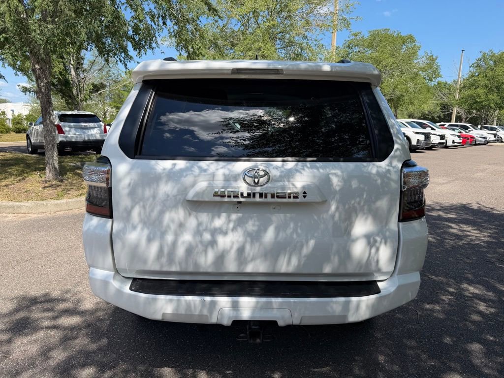 Used 2024 Toyota 4Runner SR5 image 5