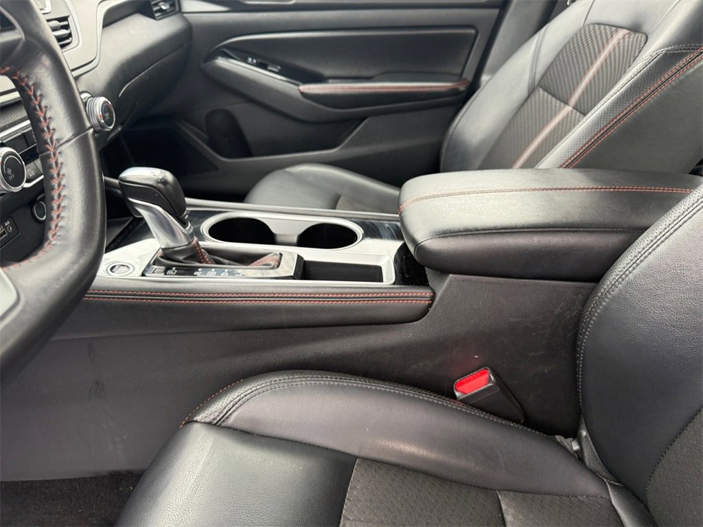 Used 2024 Nissan Altima 2.5 SR image 31