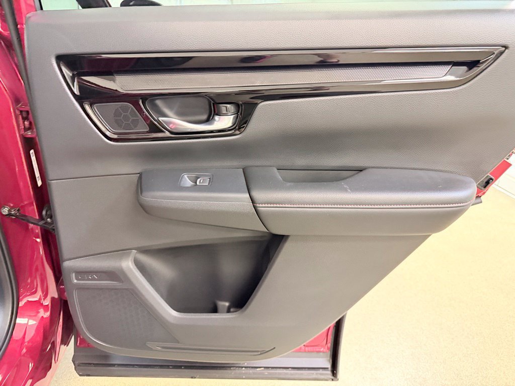 Used 2026 Honda CR-V Sport Touring image 34