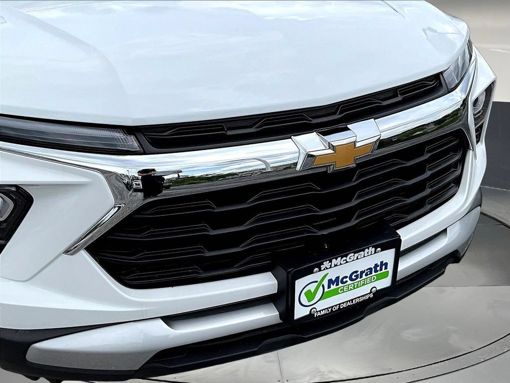 Used 2025 Chevrolet TrailBlazer LT FWD image 34