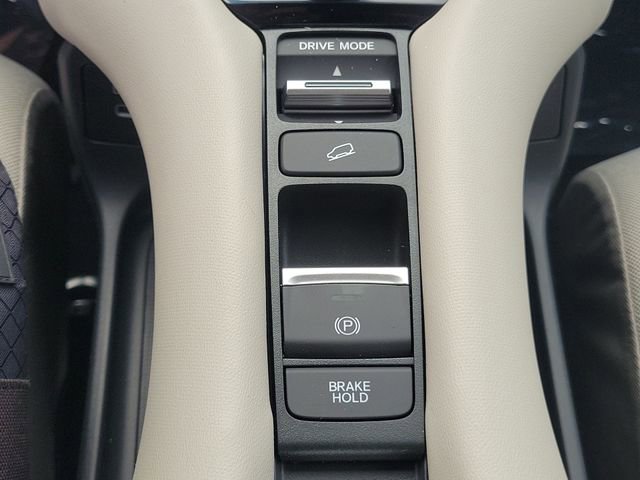 New 2026 Honda HR-V LX image 36