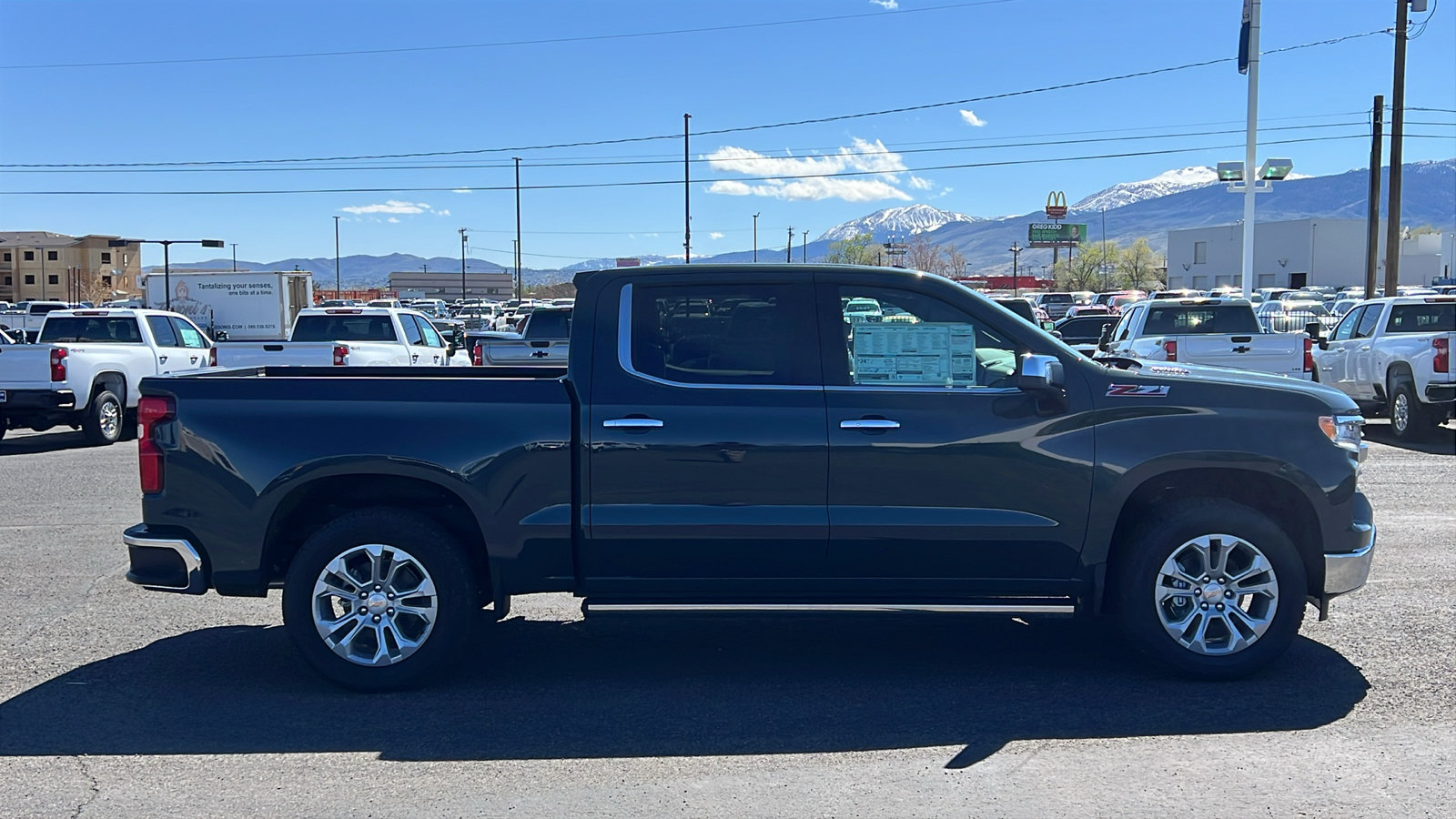 New 2026 Chevrolet Silverado 1500 LTZ w/ LTZ Premium Package AWD/4WD image 4
