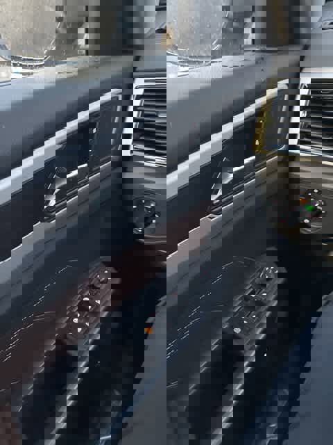 Certified 2023 Volkswagen Atlas SE w/ Panoramic Sunroof Package image 18