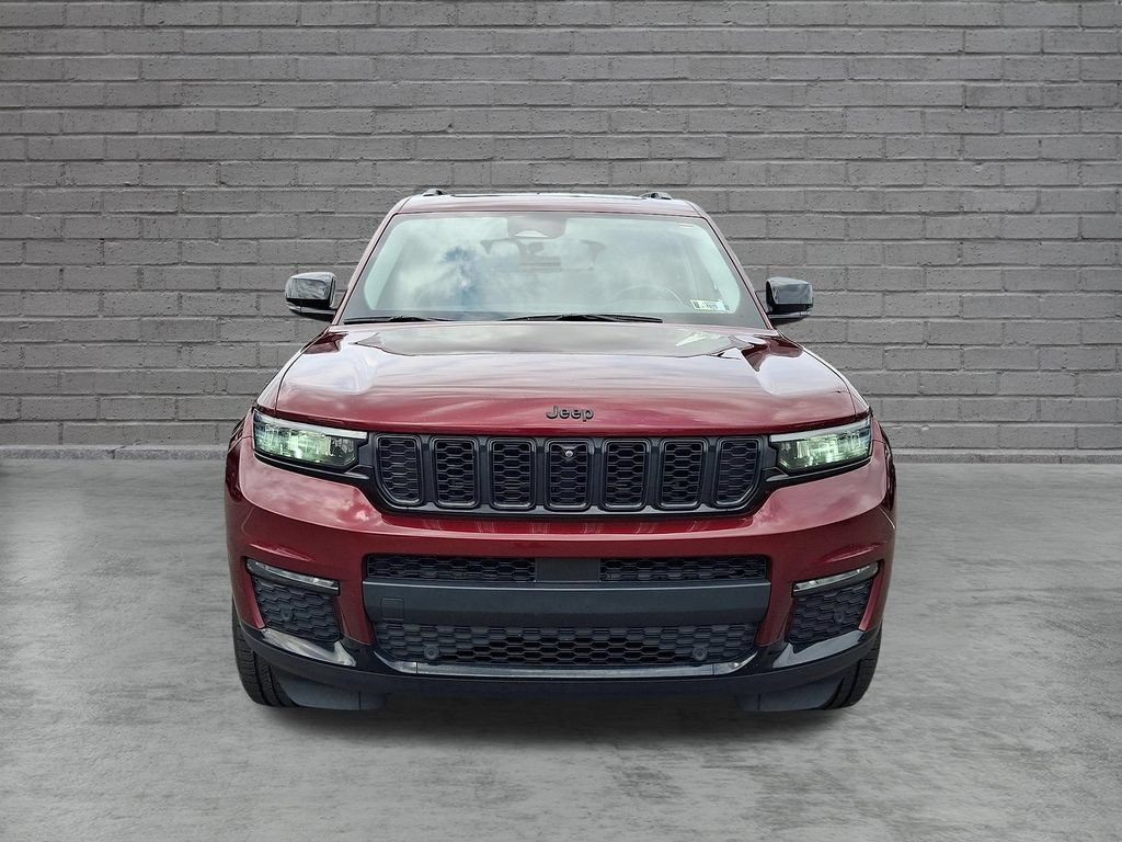 Used 2022 Jeep Grand Cherokee L Limited w/ Luxury Tech Group II AWD/4WD image 4