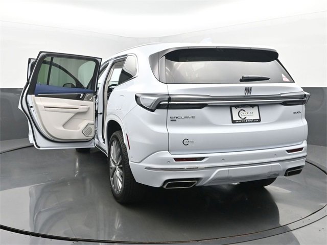 New 2026 Buick Enclave Avenir w/ Super Cruise Package image 58