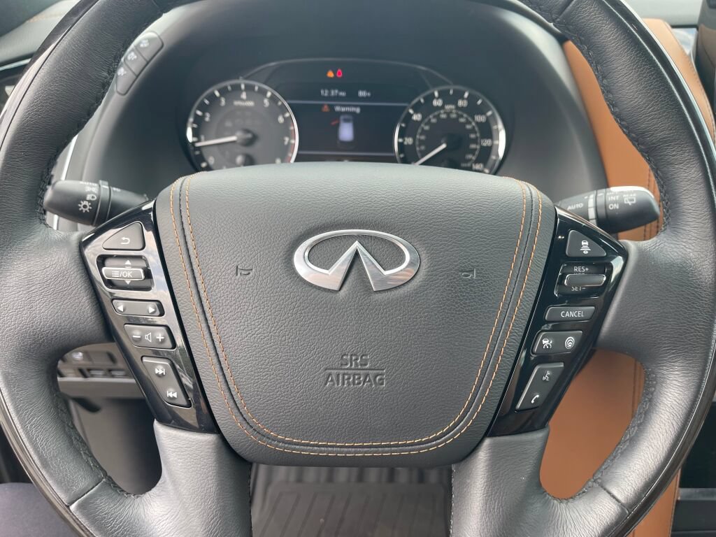 Used 2023 INFINITI QX80 Sensory w/ All-Season Package AWD/4WD image 19