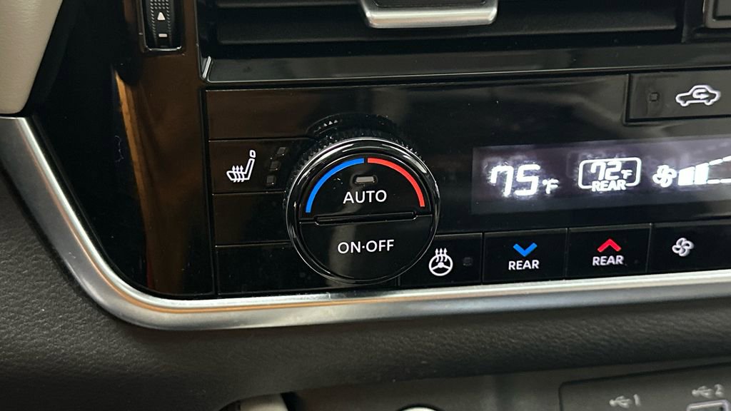 Certified 2023 Nissan Rogue SL w/ SL Premium Package image 24