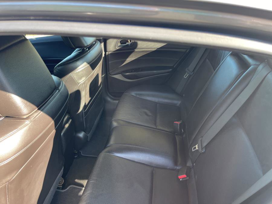 Used 2013 Acura ILX Hybrid w/ Technology Package FWD image 9