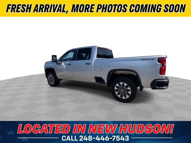 Used 2021 Chevrolet Silverado 2500 Custom w/ Custom Value Package AWD/4WD image 8