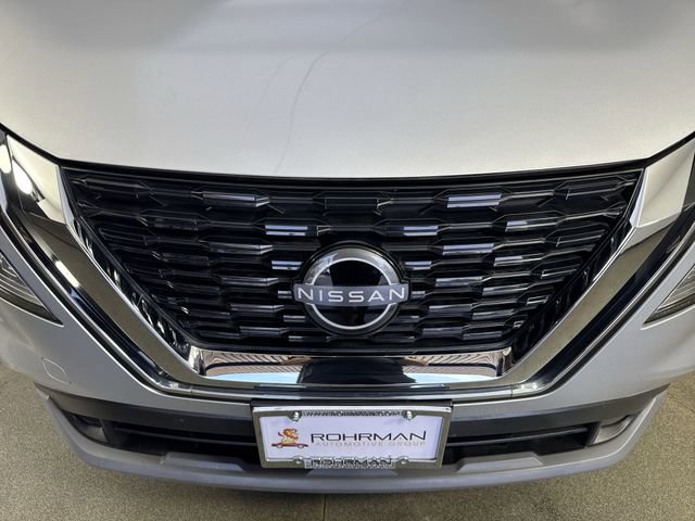 Used 2023 Nissan Rogue SV image 28