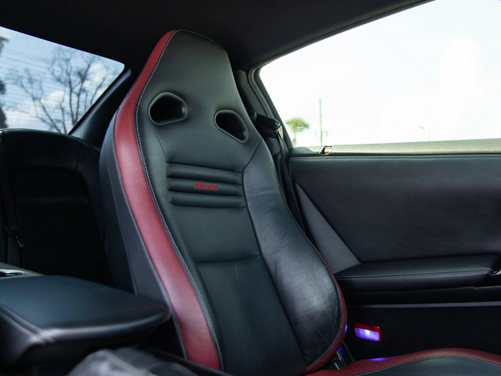 Used 2015 Nissan GT-R Black Edition AWD/4WD image 36