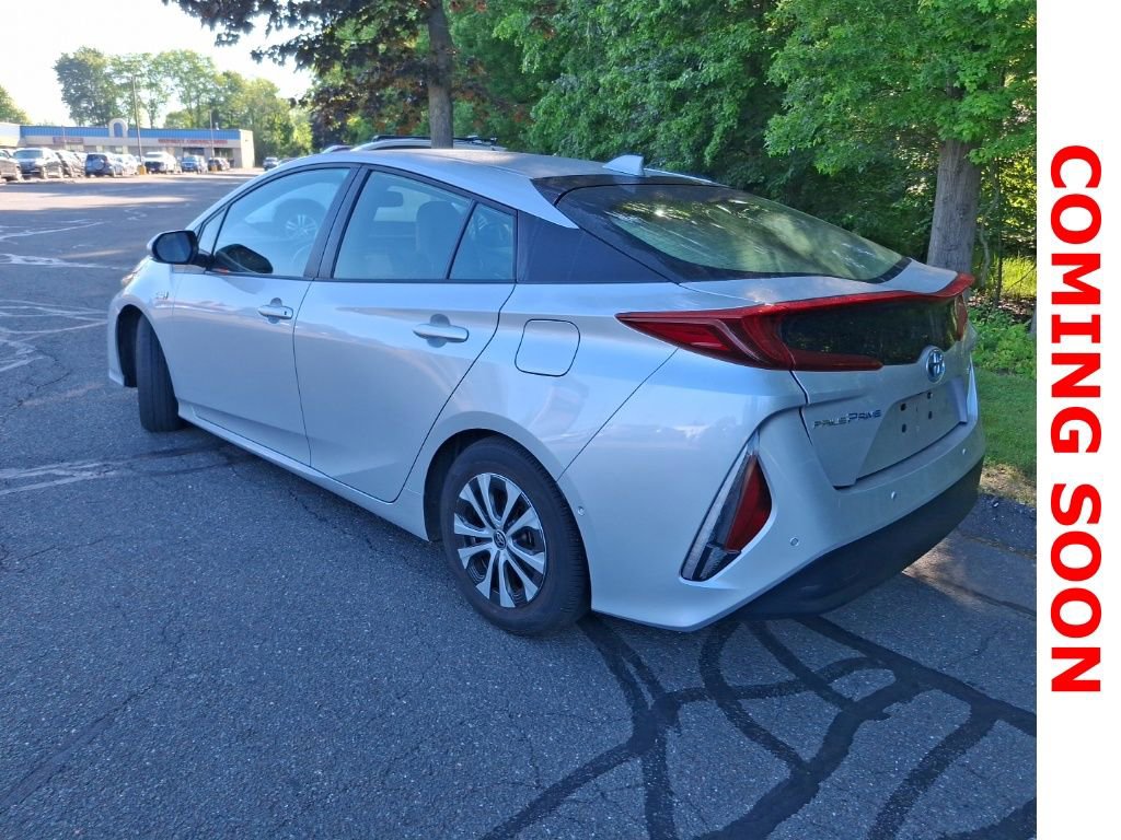 Used 2022 Toyota Prius Prime Limited FWD image 8
