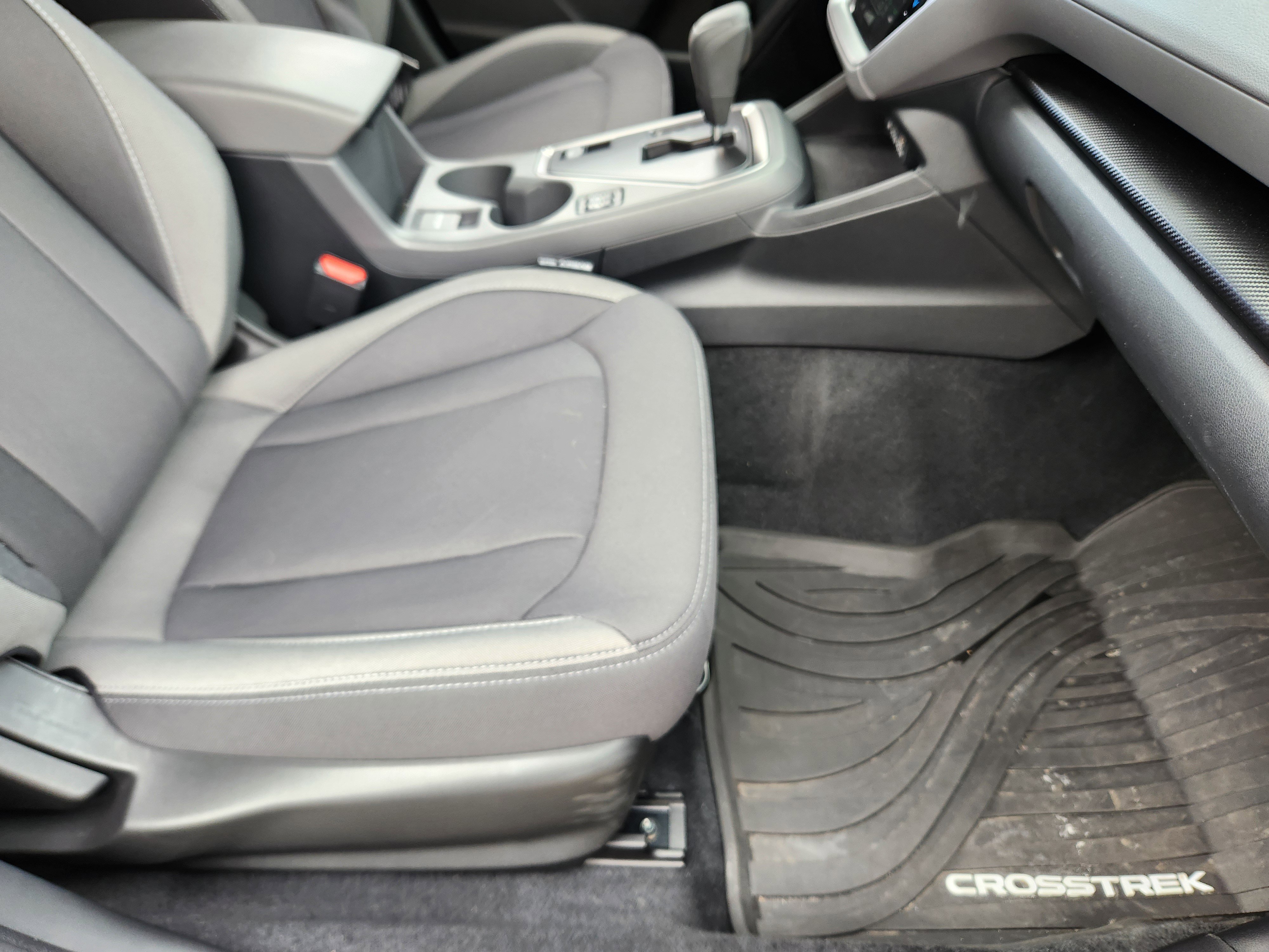 Used 2025 Subaru Crosstrek 2.0i Premium image 17