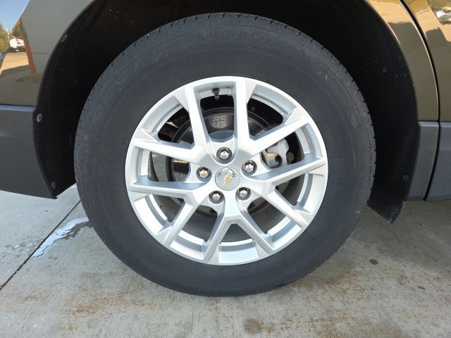 Used 2024 Chevrolet Equinox LT w/ LPO, Floor Liner Package AWD/4WD image 70