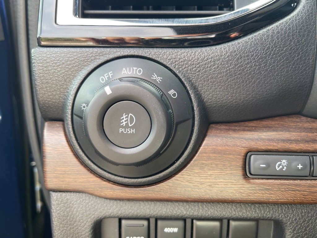 Used 2023 Nissan Titan Platinum Reserve w/ Moonroof Package image 17