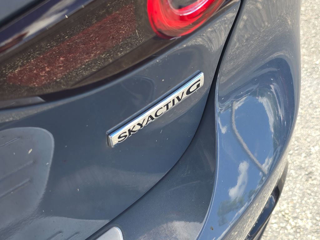 Used 2023 MAZDA MAZDA3 s image 6