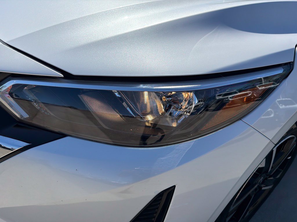 Used 2024 Nissan Sentra SV FWD image 12