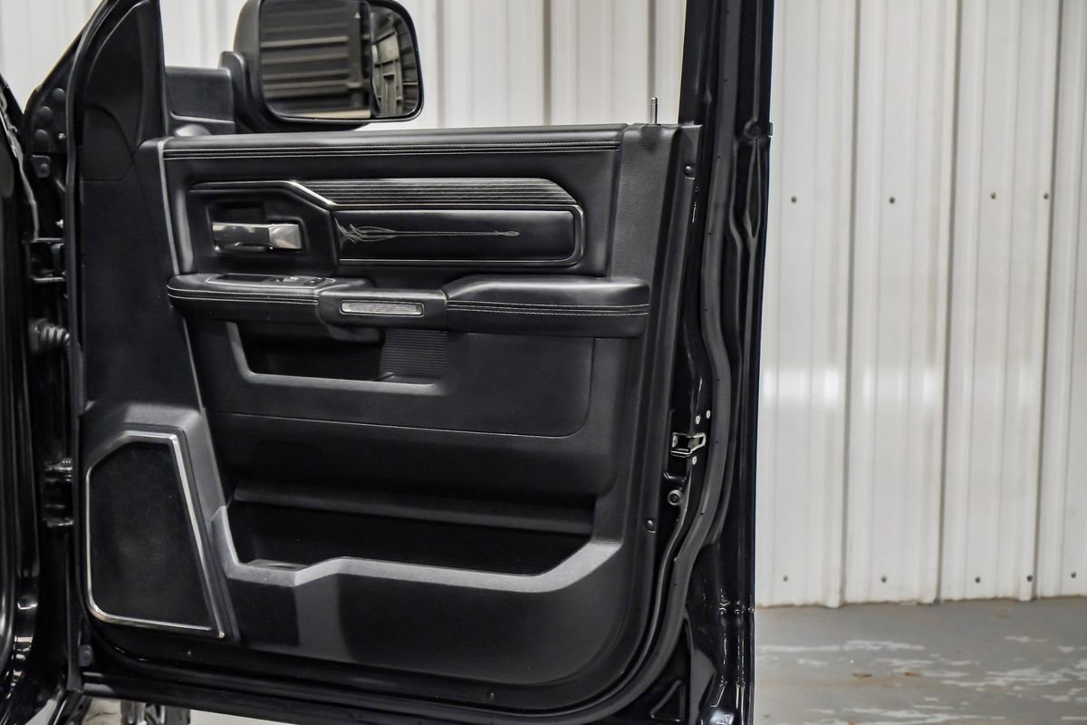 Used 2021 RAM 3500 Limited w/ Night Edition image 31