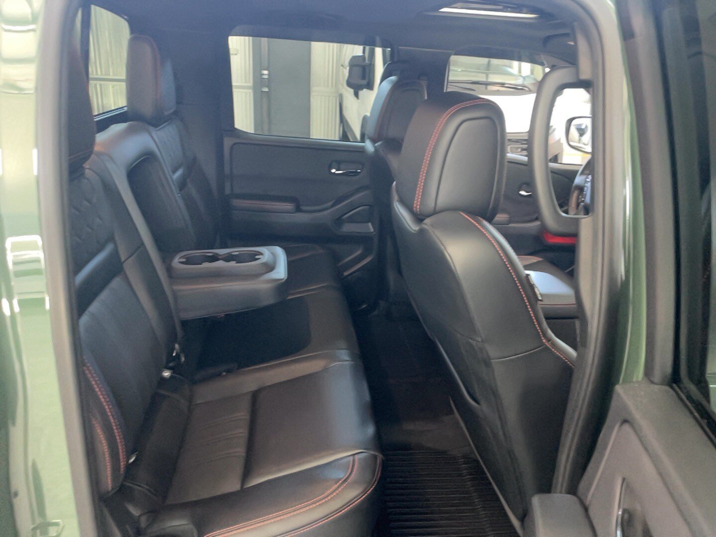 Used 2024 Nissan Frontier PRO-4X w/ Pro Premium Package AWD/4WD image 25