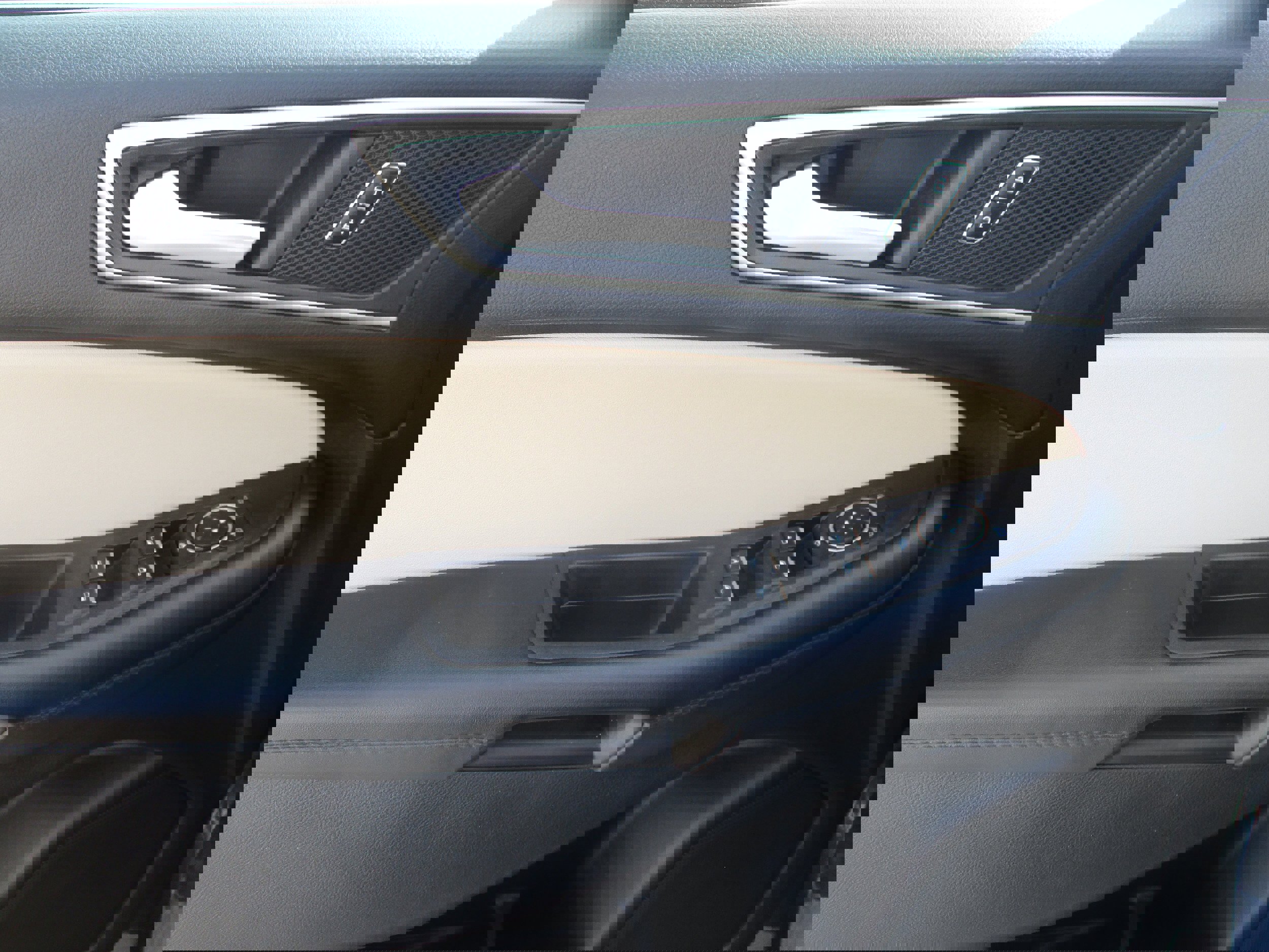 Used 2022 Ford Edge SEL w/ Convenience Package image 16