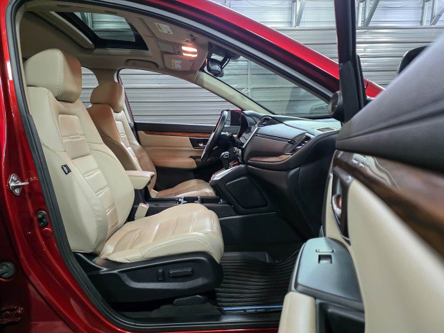 Used 2017 Honda CR-V Touring image 14