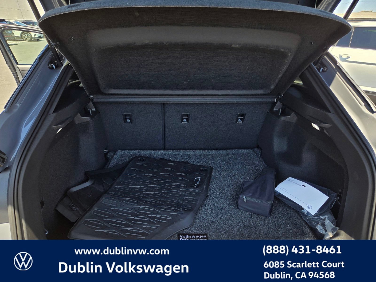 Used 2023 Volkswagen ID.4 Pro RWD image 22