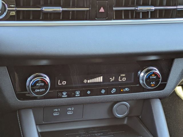 New 2025 Mitsubishi Outlander ES image 20