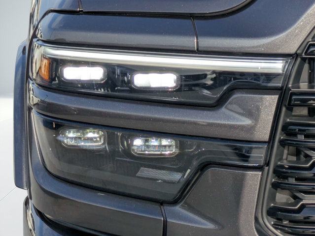Used 2026 RAM 2500 Limited AWD/4WD image 6