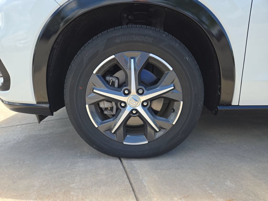 Used 2024 Honda HR-V EX-L image 9