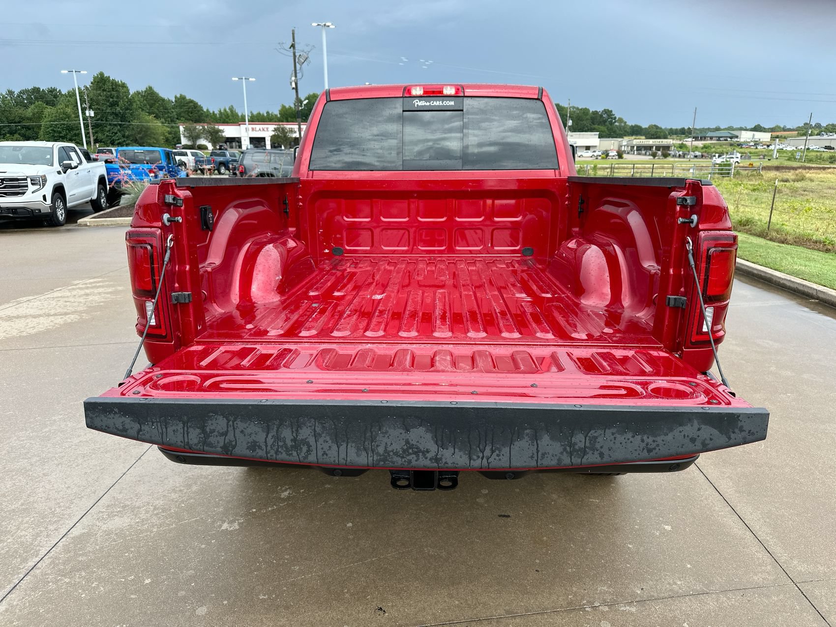 Used 2026 RAM 2500 Laramie AWD/4WD image 23