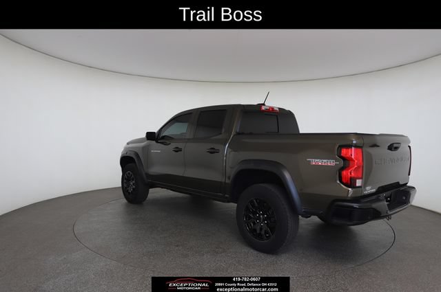 Used 2024 Chevrolet Colorado Trail Boss w/ Technology Package AWD/4WD image 11