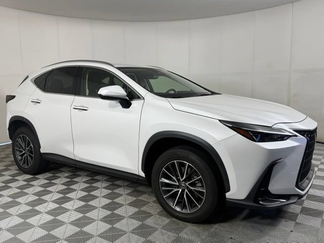 Used 2023 Lexus NX 250 FWD w/ Towing Package (2000 Lbs) image 10
