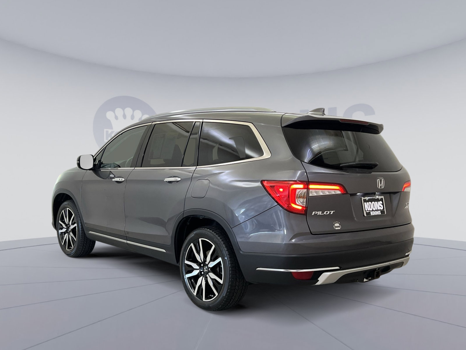 Used 2019 Honda Pilot Touring image 7