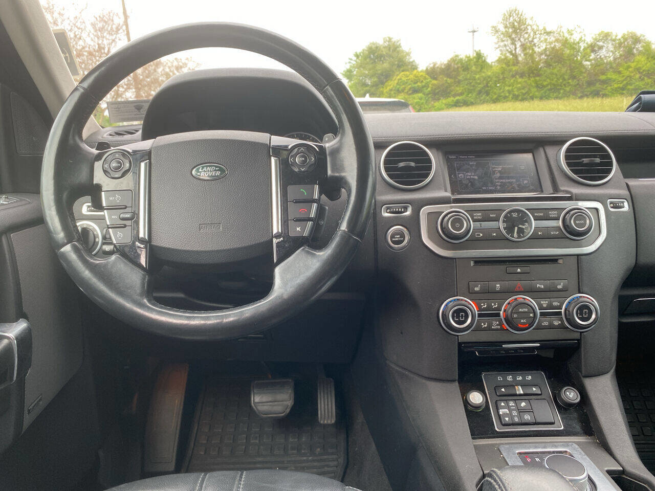 Used 2016 Land Rover LR4 HSE Silver Edition image 20