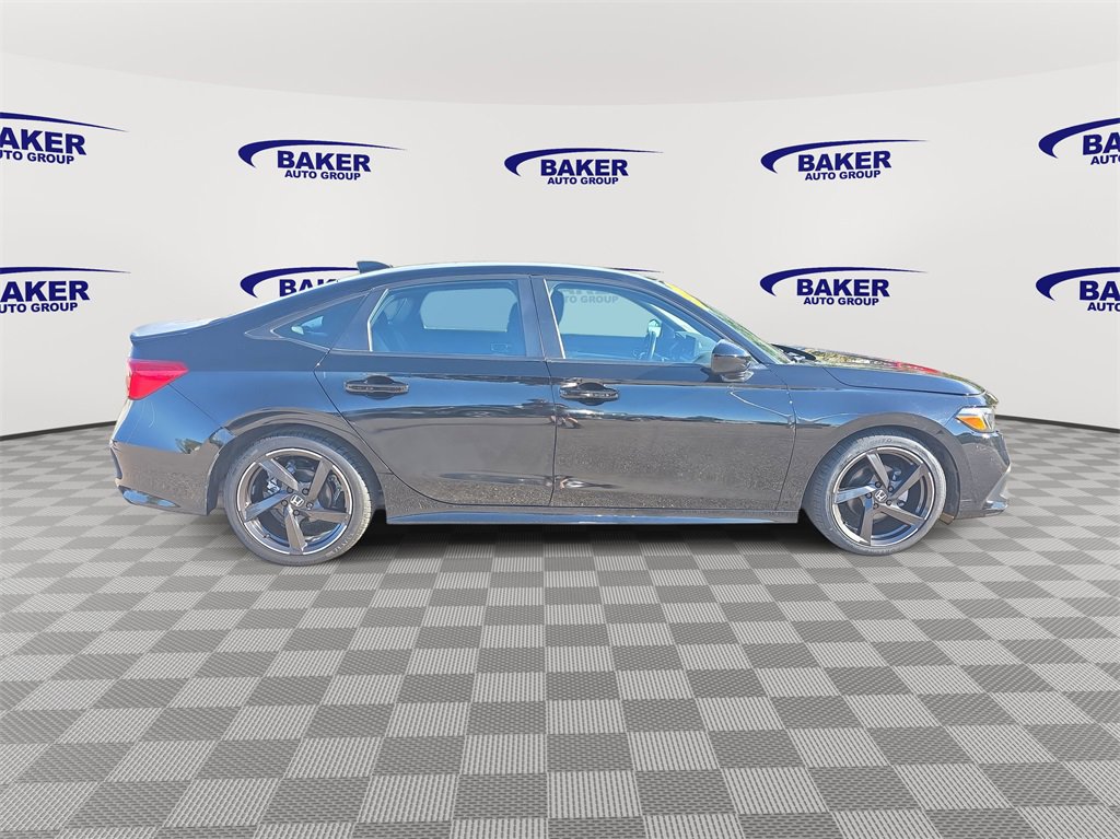 Used 2022 Honda Civic Sport image 4